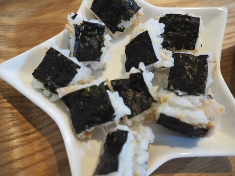 離乳食 手づかみツナおにぎり レシピ 作り方 By もにこ 楽天レシピ 離乳食 手づかみツナおにぎり レシピ 作り方 By もにこ 楽天レシピ